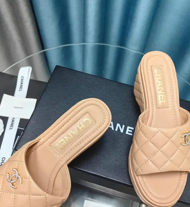 hype Chanel Slippers