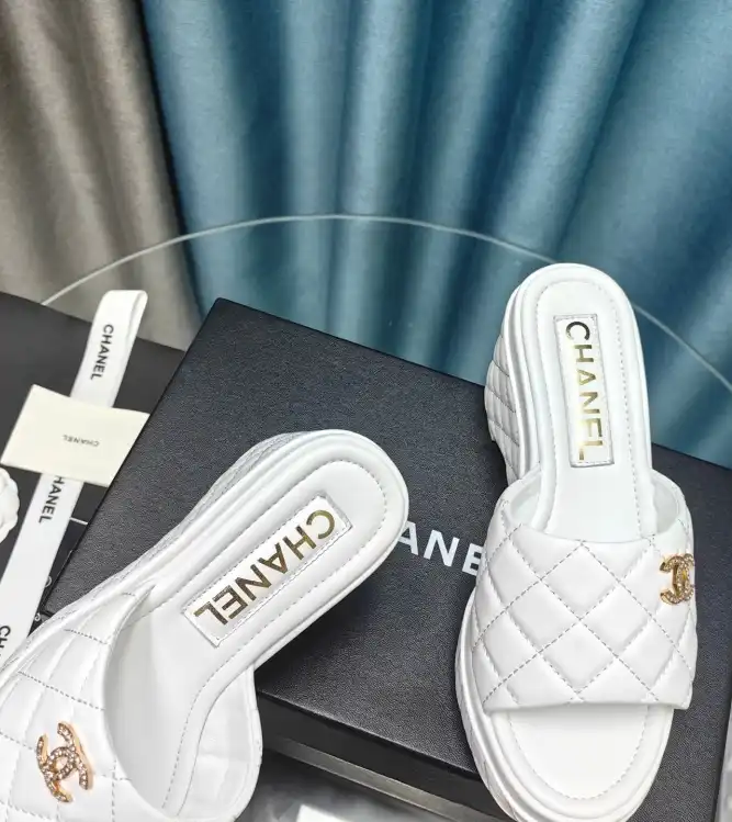 hype Chanel Slippers