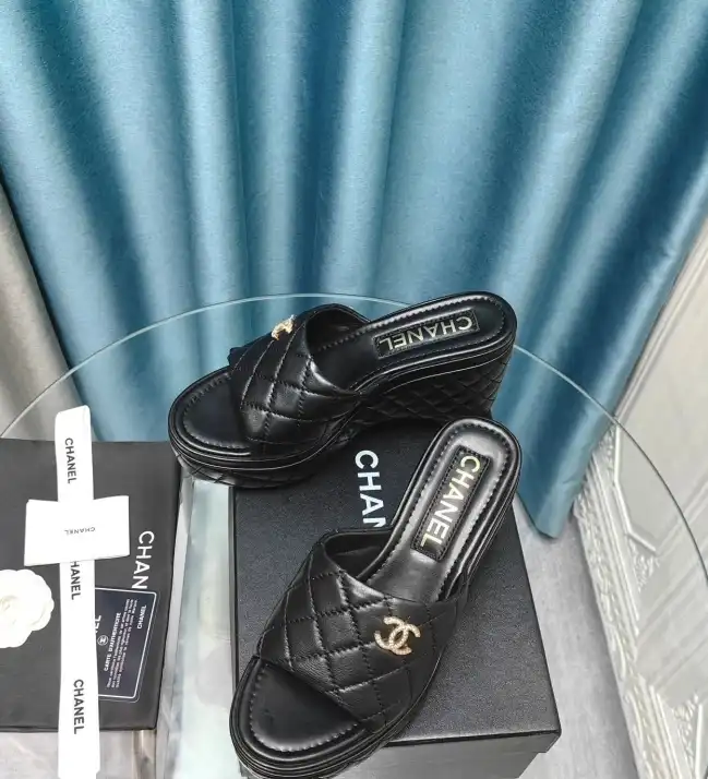 hype Chanel Slippers