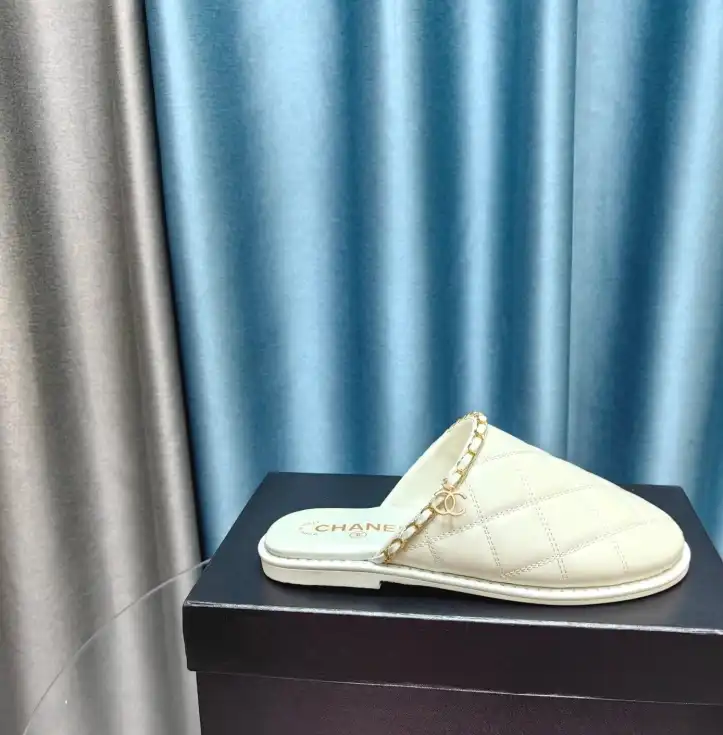 hype Chanel Slippers