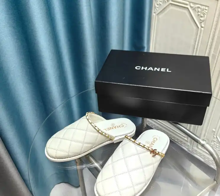 hype Chanel Slippers