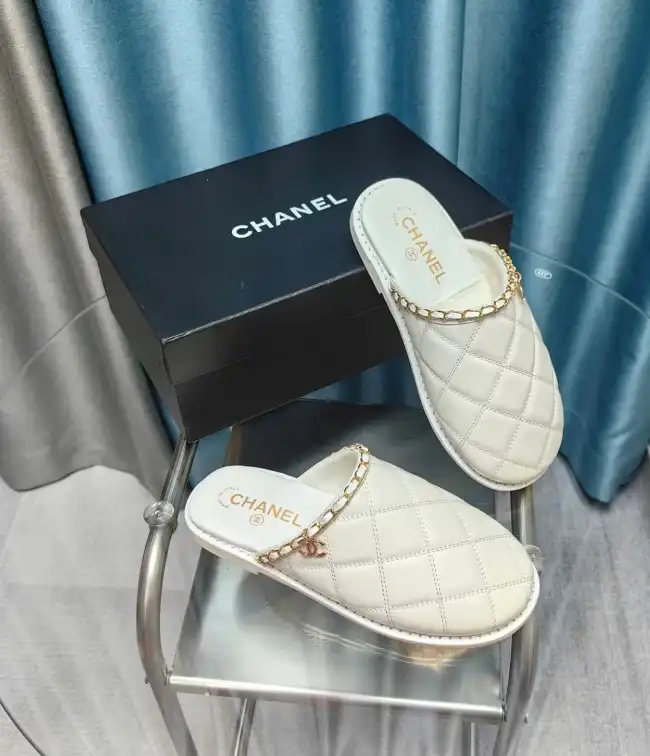 hype Chanel Slippers