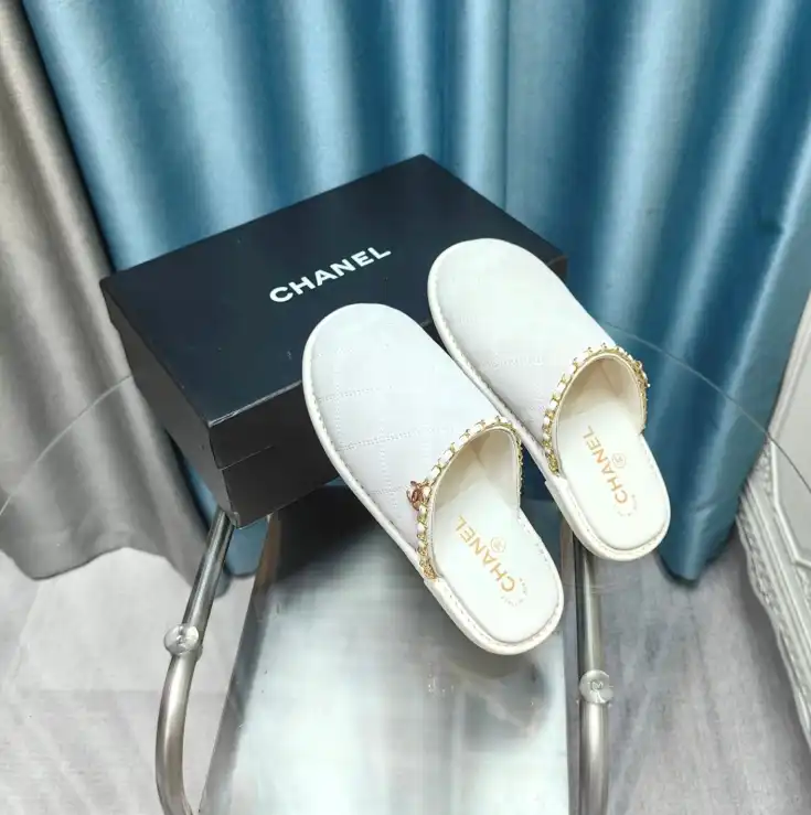 hype Chanel Slippers