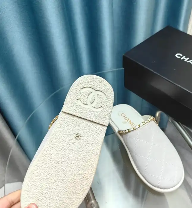 hype Chanel Slippers