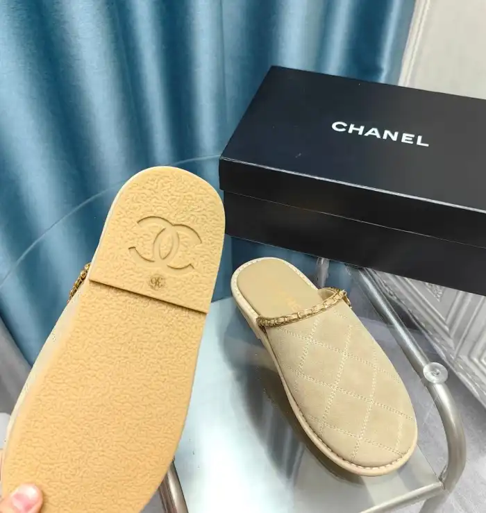 hype Chanel Slippers