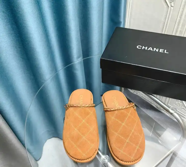 hype Chanel Slippers