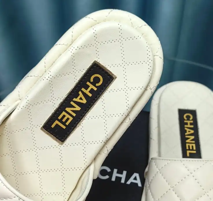 hype Chanel Slippers