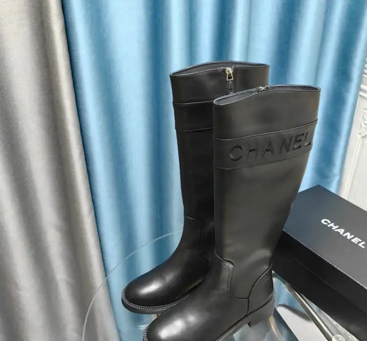 hype Chanel Boots