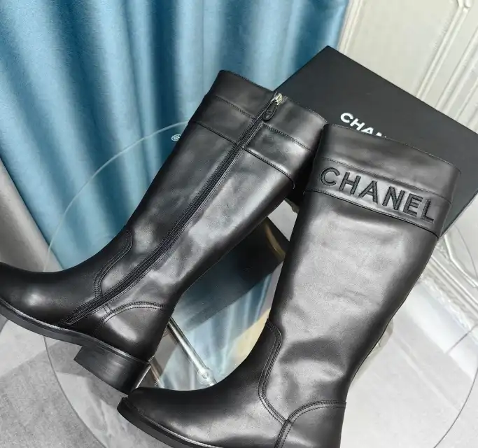 hype Chanel Boots