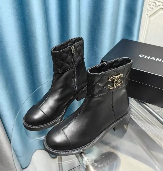 hype Chanel Boots