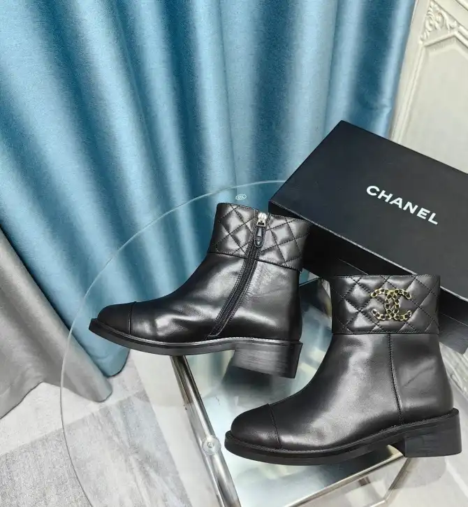 hype Chanel Boots