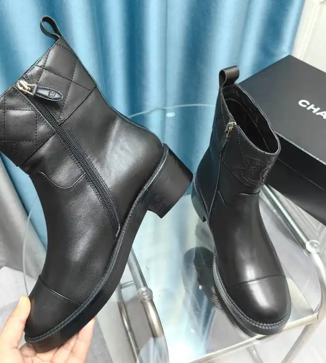 hype Chanel Boots