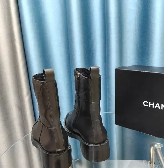 hype Chanel Boots