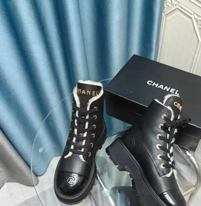 hype Chanel Boots