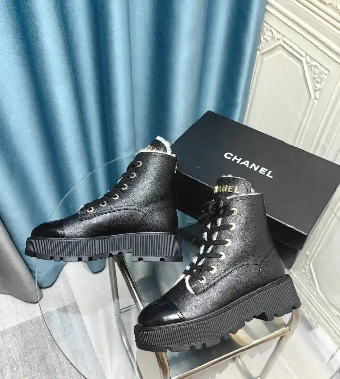 hype Chanel Boots