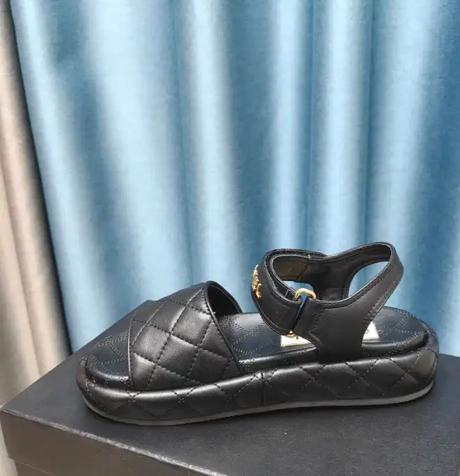 hype Chanel Sandals