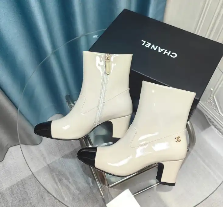 hype Chanel Boots