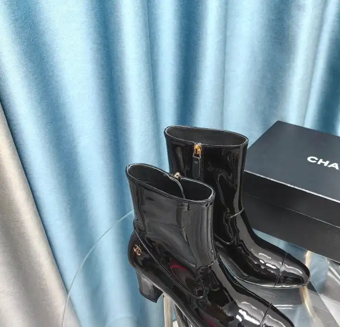 hype Chanel Boots