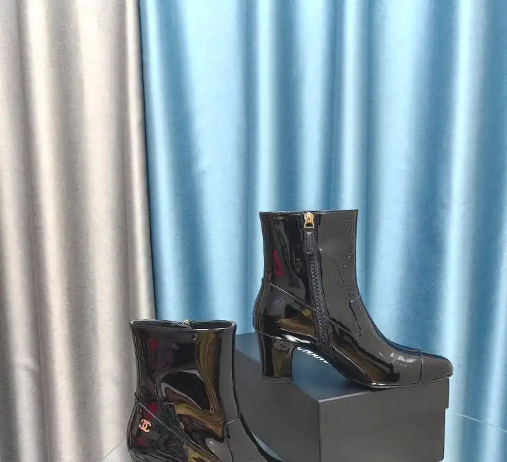 hype Chanel Boots