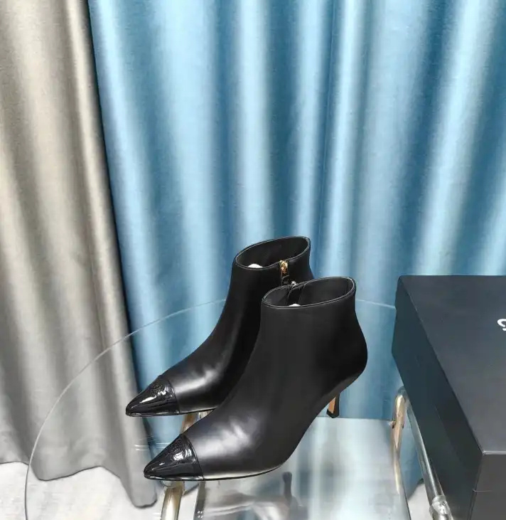 hype Chanel Boots