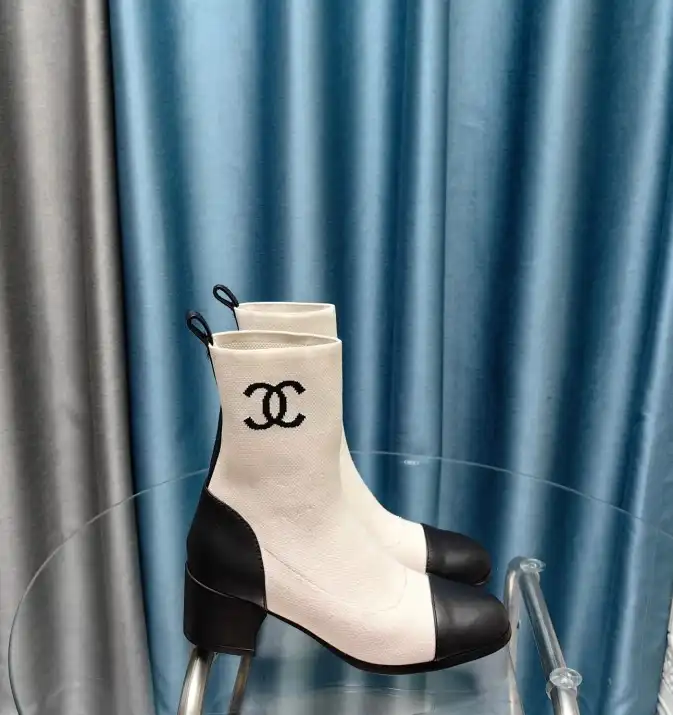 hype Chanel Boots