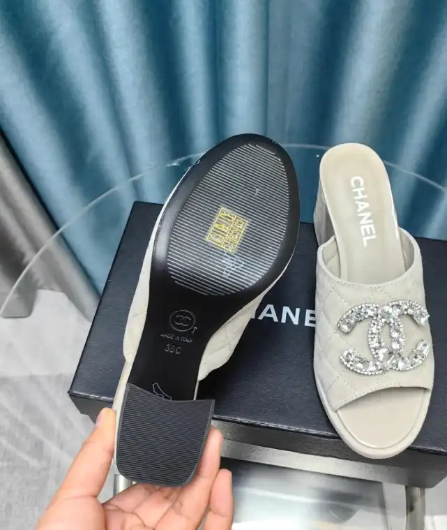 hype Chanel Slippers