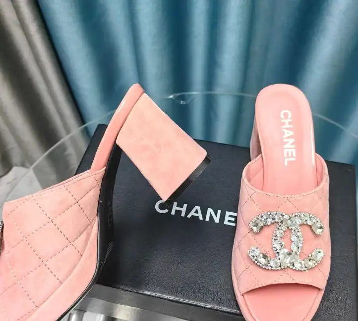 hype Chanel Slippers