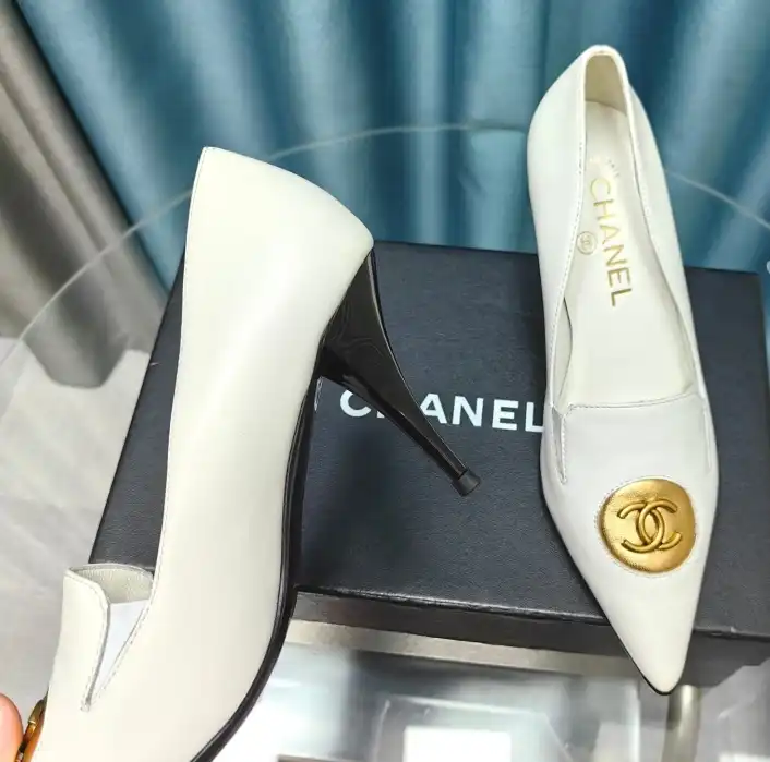 hype Chanel High Heels