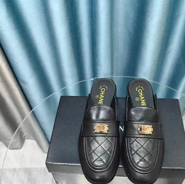 hype Chanel Slippers