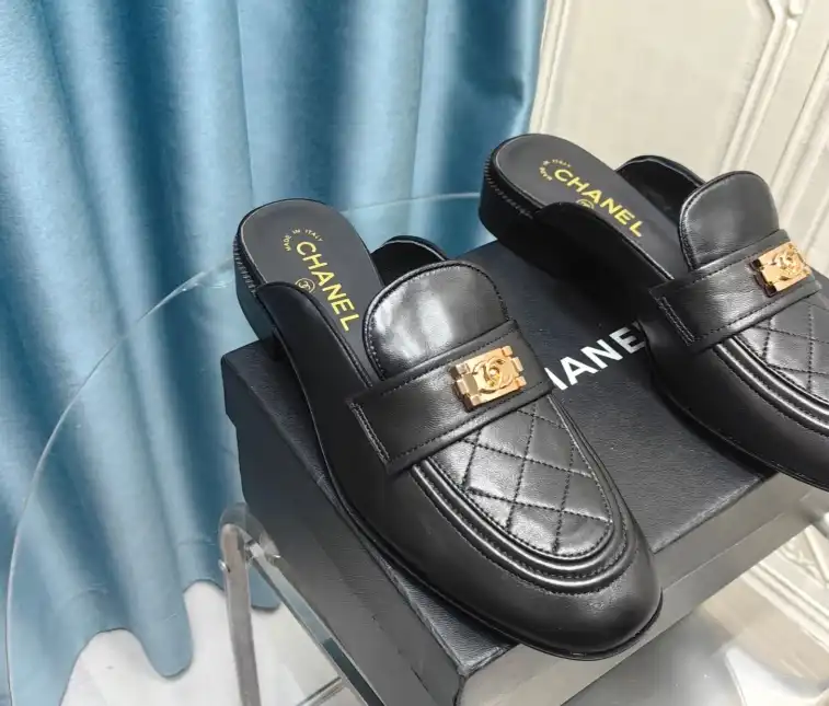 hype Chanel Slippers