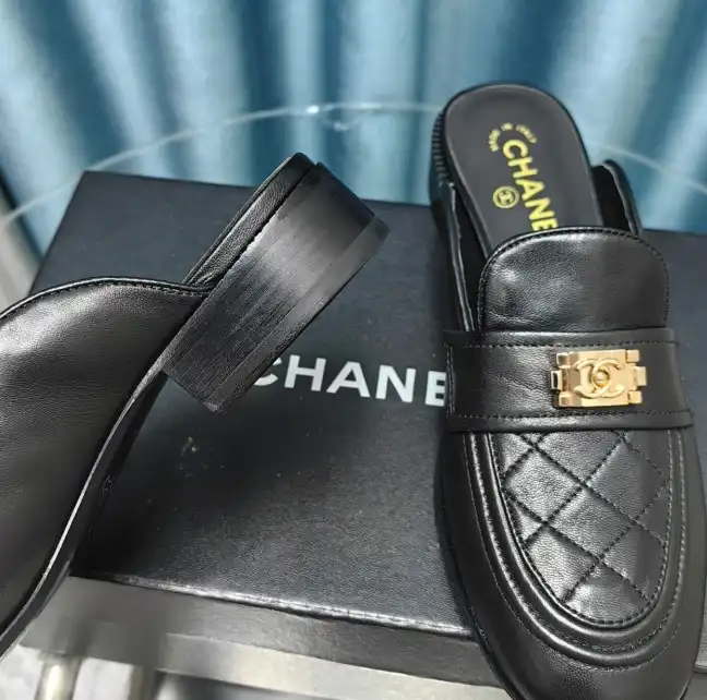 hype Chanel Slippers