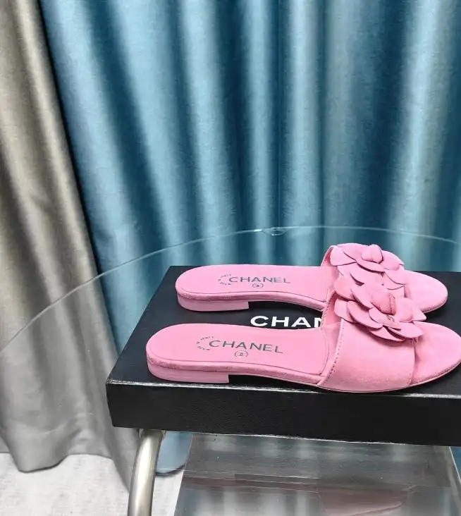 hype Chanel Slippers