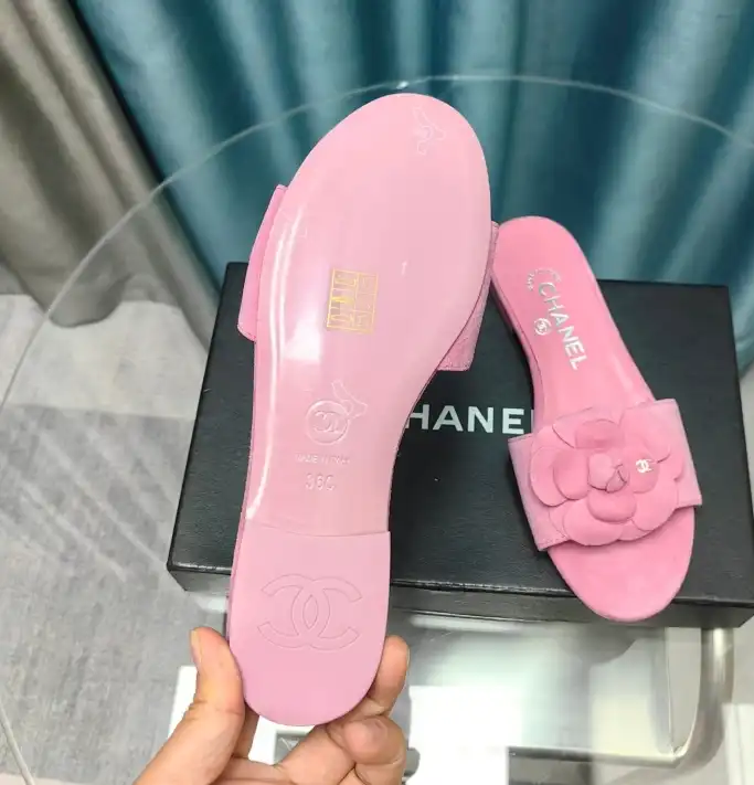 hype Chanel Slippers