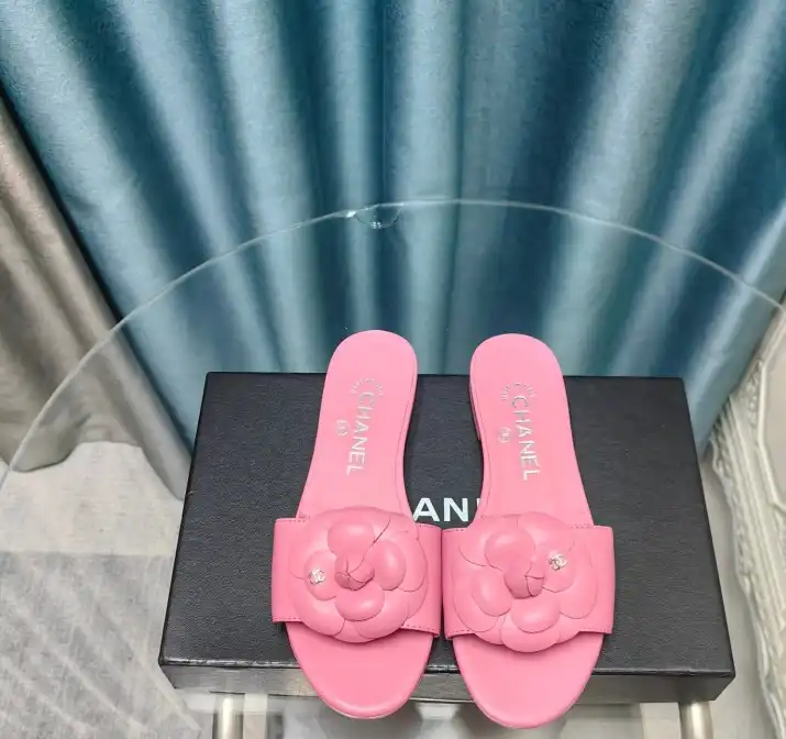 hype Chanel Slippers