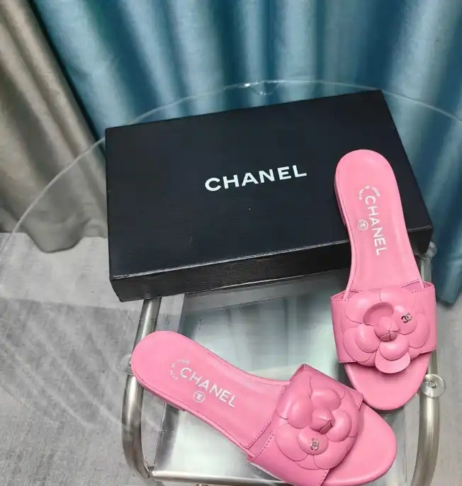 hype Chanel Slippers