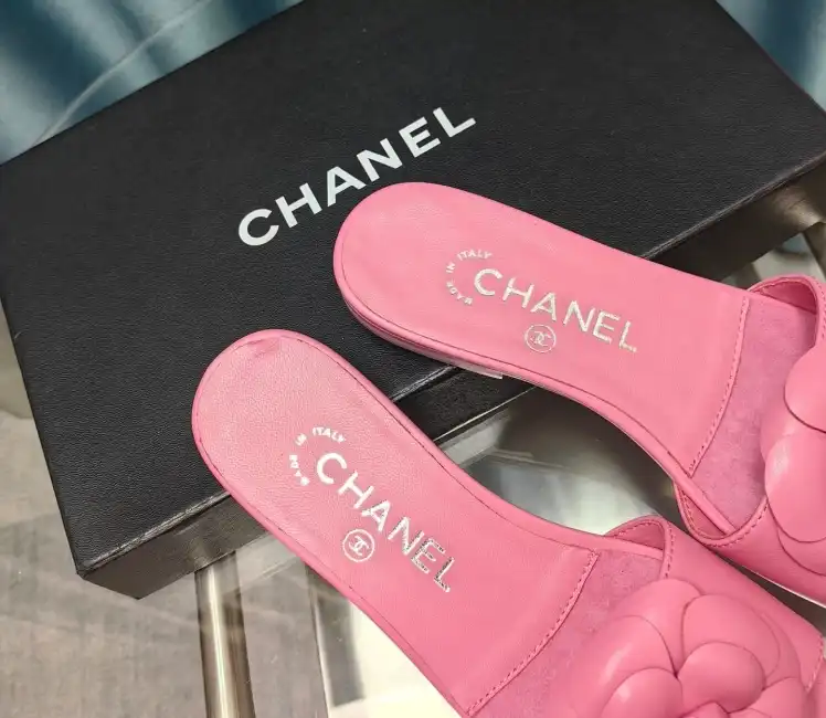 hype Chanel Slippers