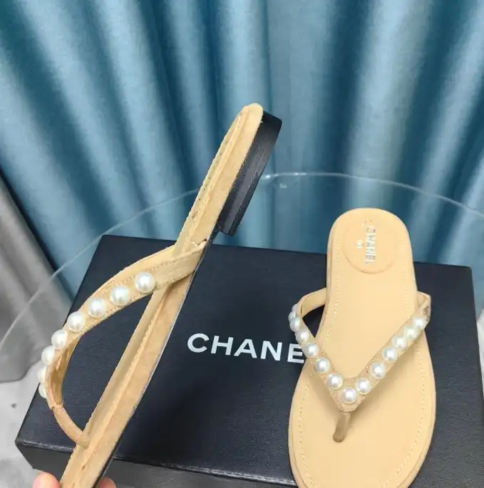 hype Chanel Slippers