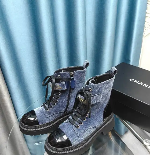 hype Chanel Boots