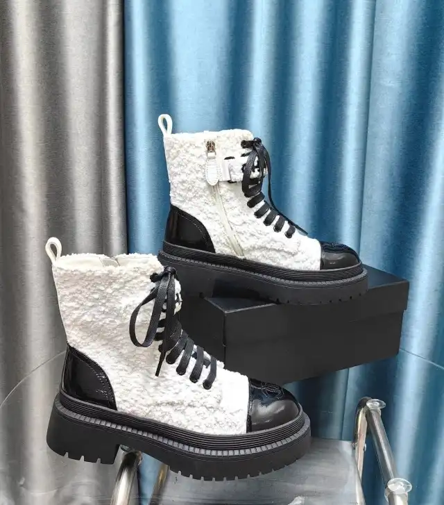 hype Chanel Boots