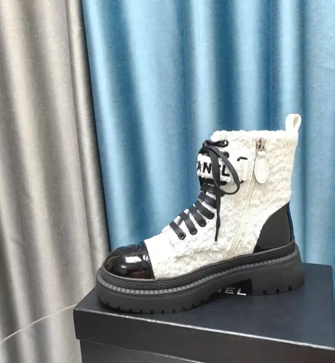 hype Chanel Boots