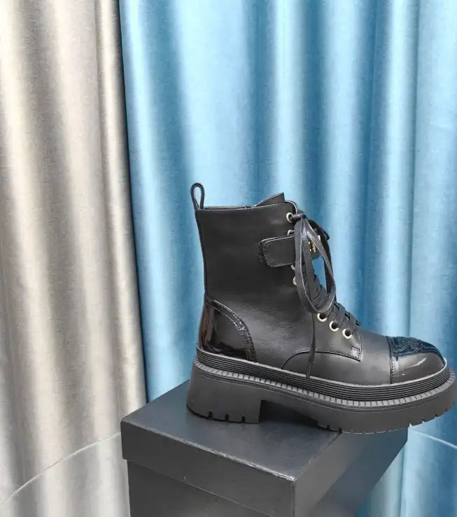 hype Chanel Boots