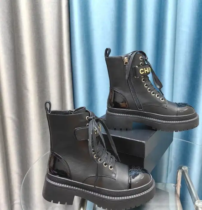 hype Chanel Boots