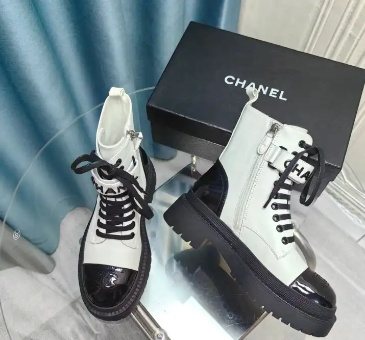 hype Chanel Boots