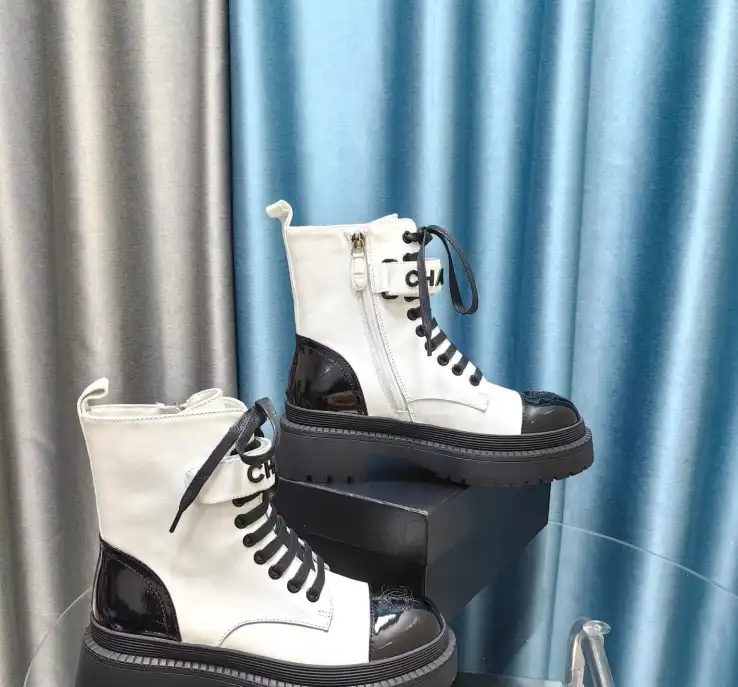 hype Chanel Boots