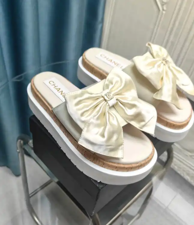 hype Chanel Slippers