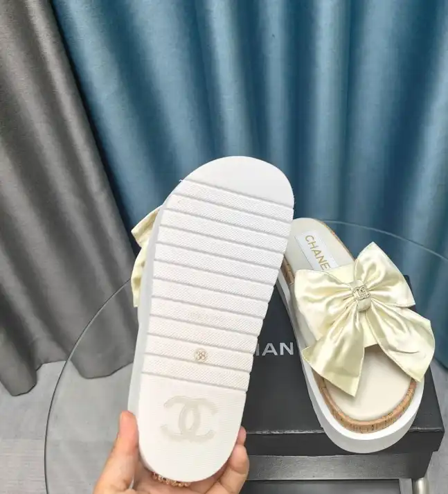 hype Chanel Slippers