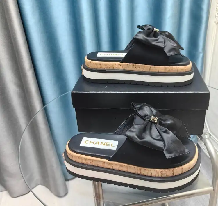 hype Chanel Slippers