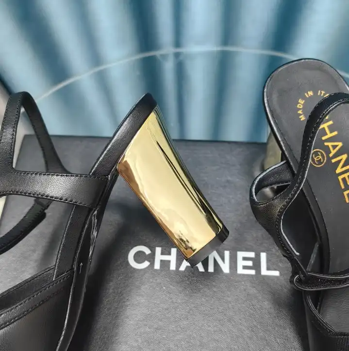 hype Chanel High Heels