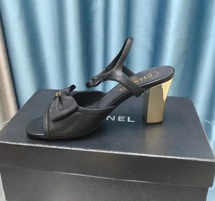 hype Chanel High Heels