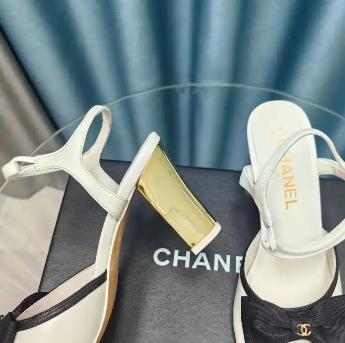 hype Chanel High Heels